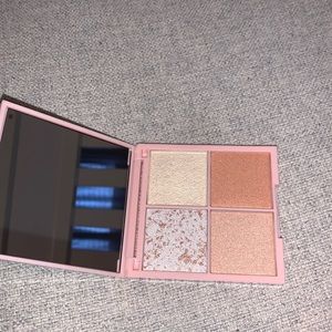 Highlighter palette - Kinder beauty